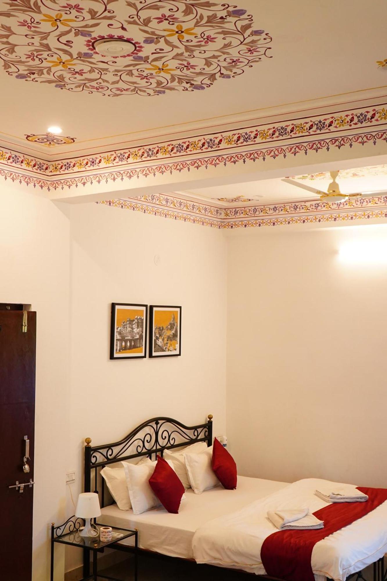 Rising Shemesh Home Stay Udajpur Exteriér fotografie