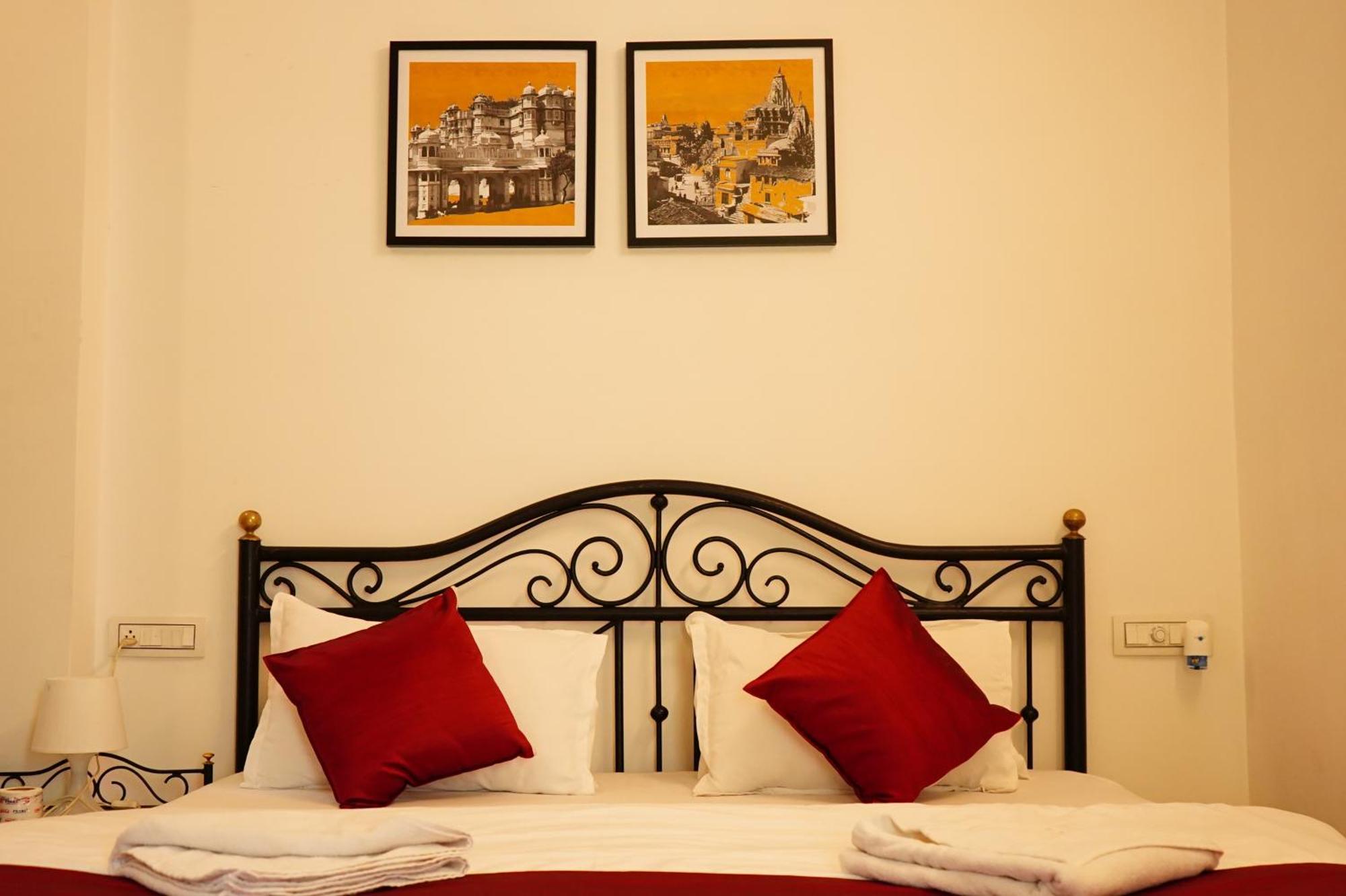 Rising Shemesh Home Stay Udajpur Exteriér fotografie