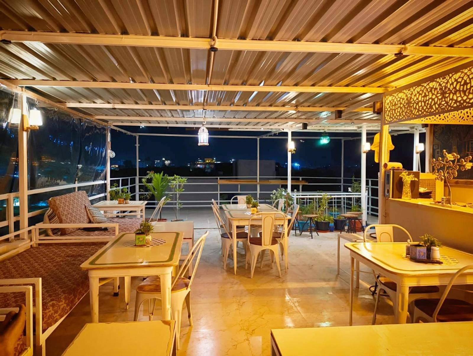 Rising Shemesh Home Stay Udajpur Exteriér fotografie