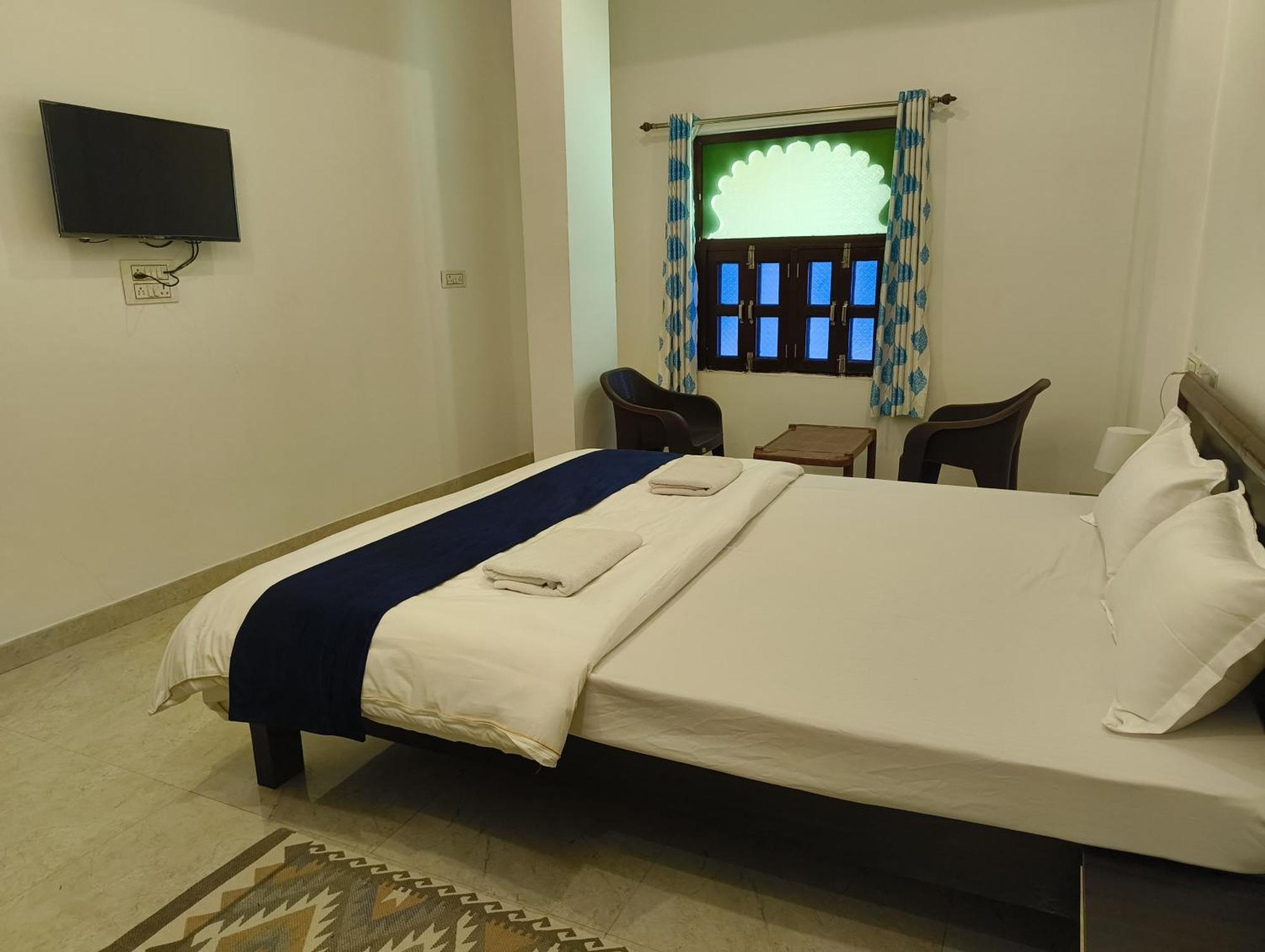Rising Shemesh Home Stay Udajpur Exteriér fotografie