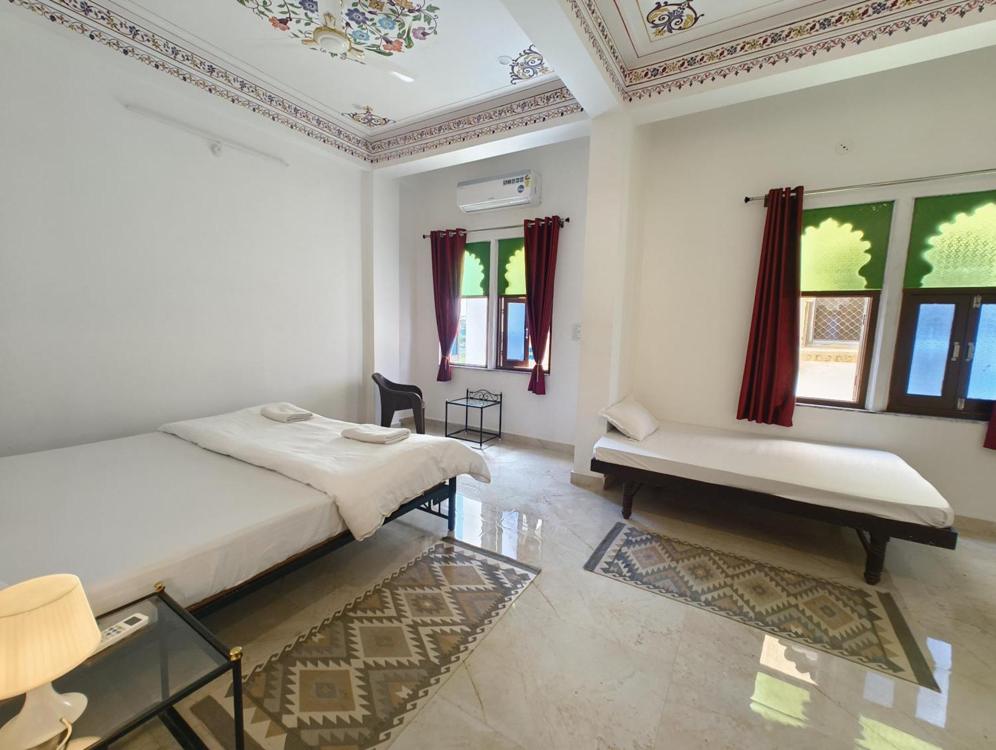 Rising Shemesh Home Stay Udajpur Exteriér fotografie