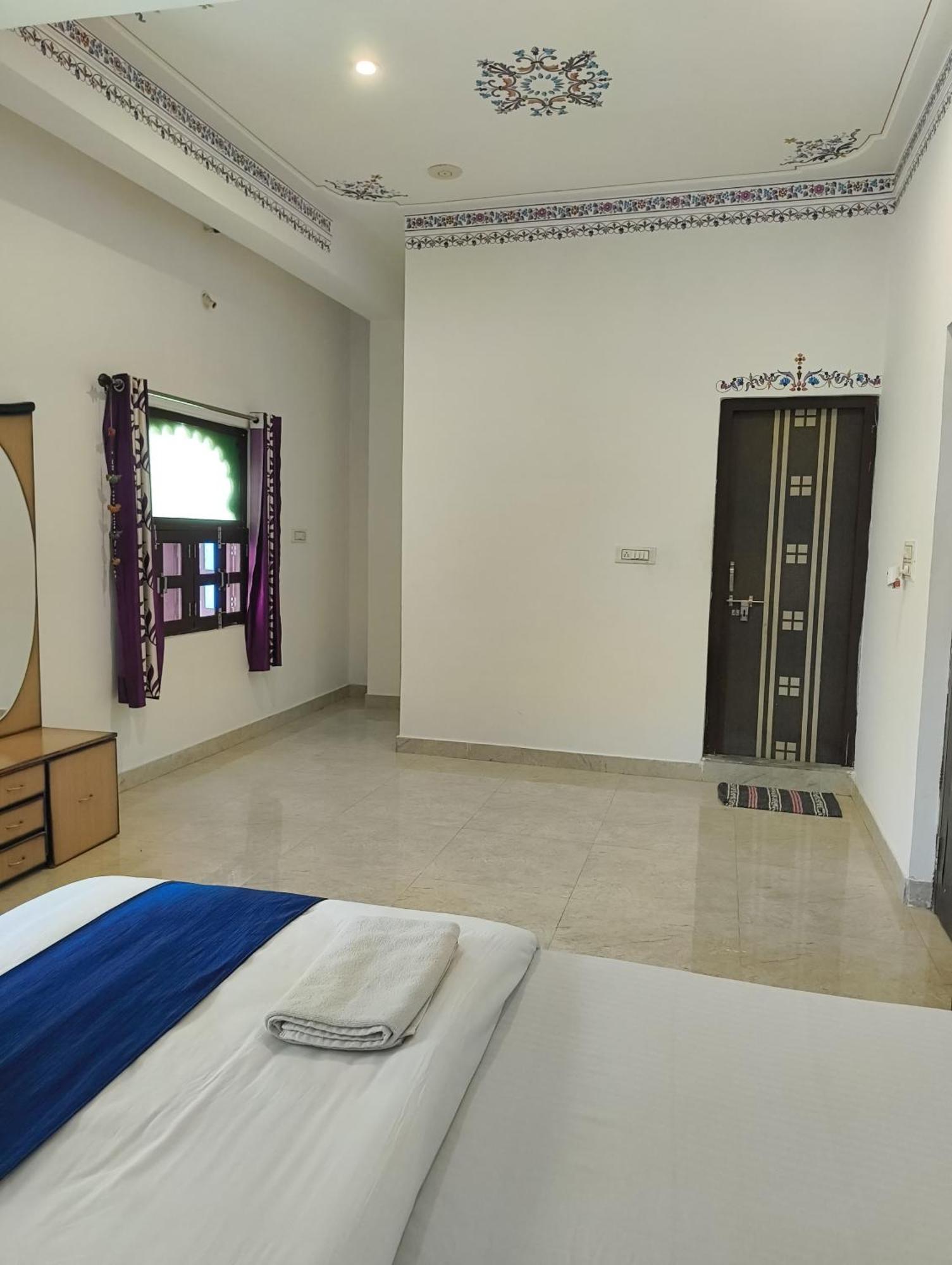 Rising Shemesh Home Stay Udajpur Exteriér fotografie